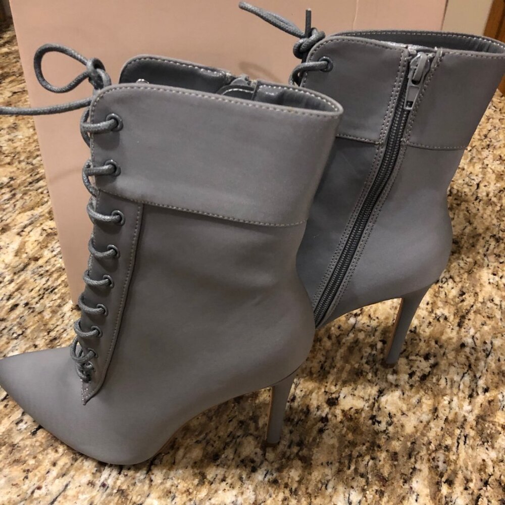 Olivia Ferguson Pointy Toe Corset Lace up Bootie  6014  NWT Boutique - Picture 13 of 13